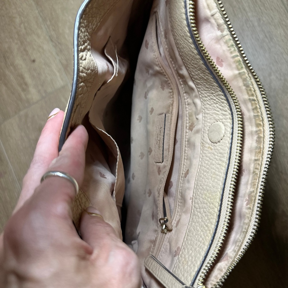 Purse - Picture 5 of 16